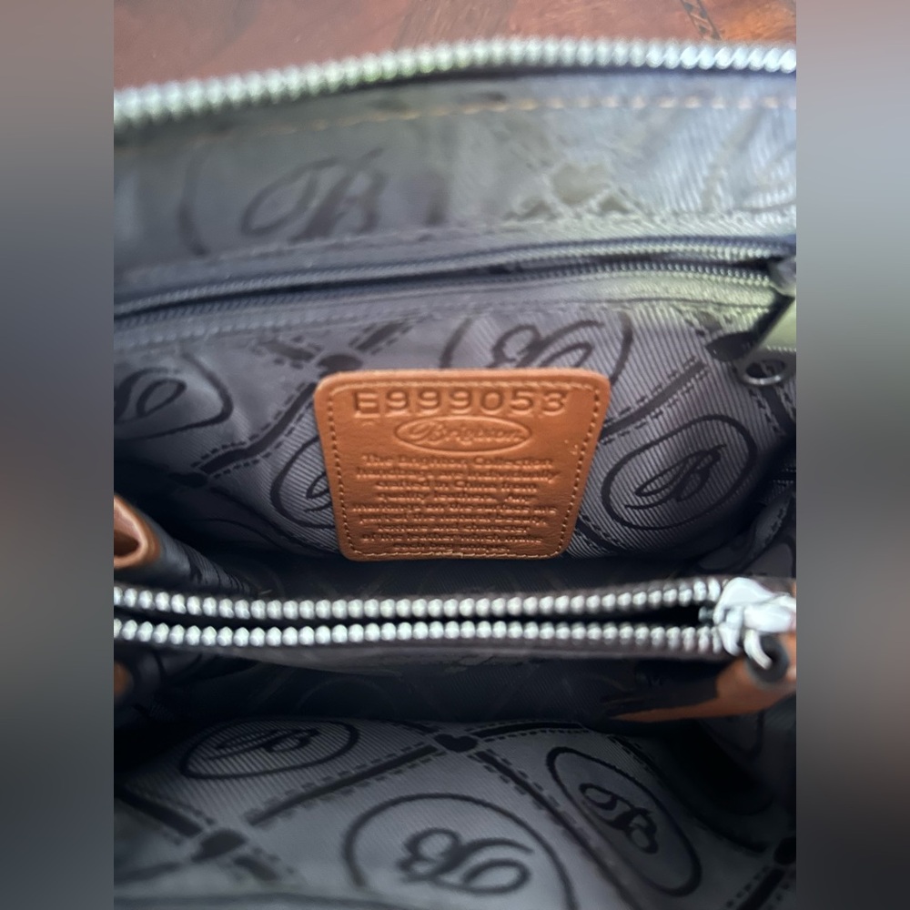 BRIGHTON FERRARA ANDRETTA LEATHER Crossbody Purse - Brown/Strap, Tassels & Charm - Picture 8 of 11